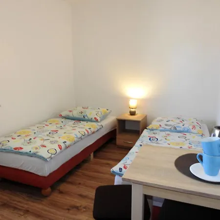 10tka Juliana 莱鲍