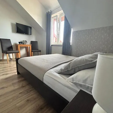 Alloggio in famiglia 10tka Juliana *